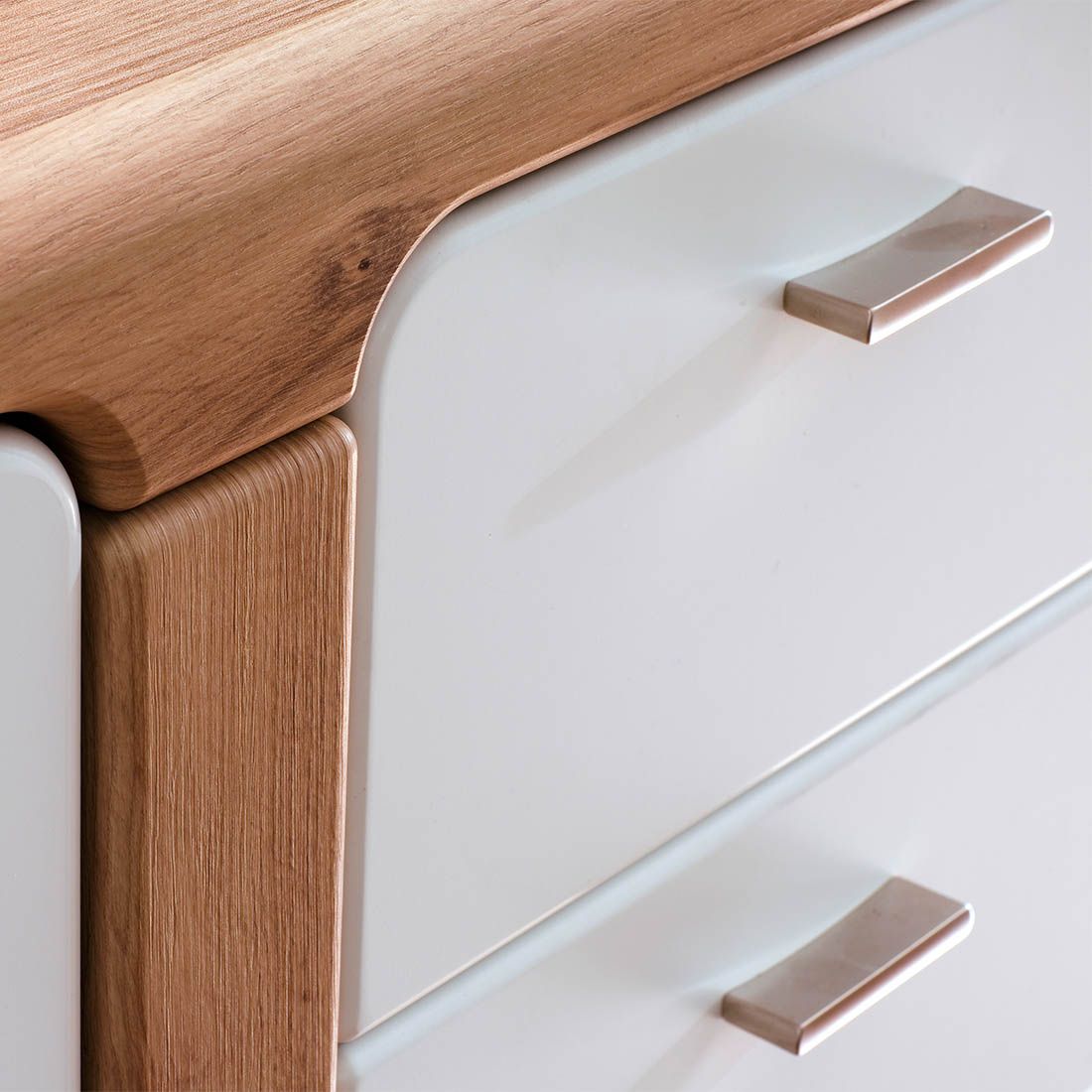 MCA Torino Kommode 80x45x108cm
