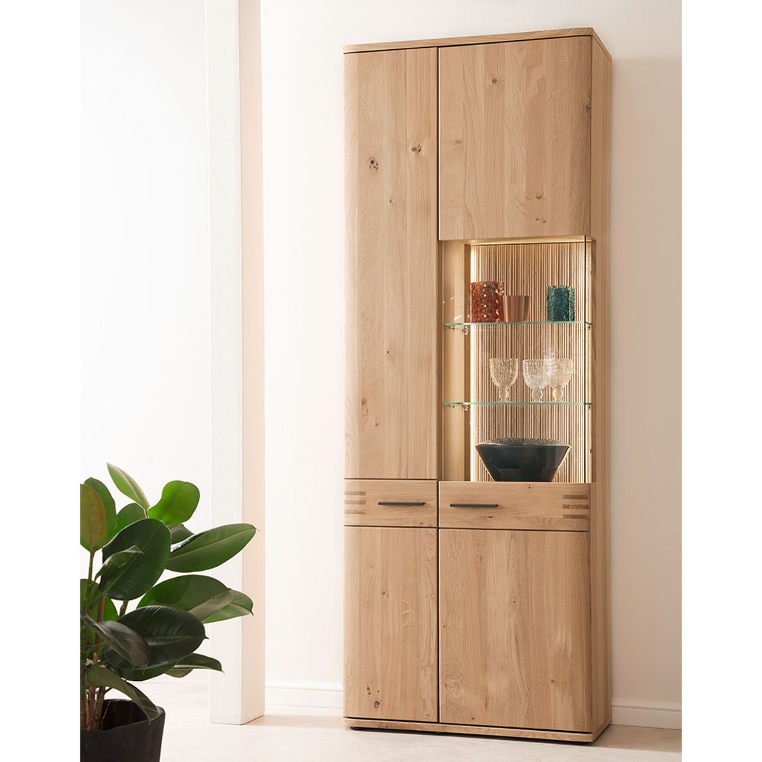 MCA Salvador Vitrine 75x37x208cm