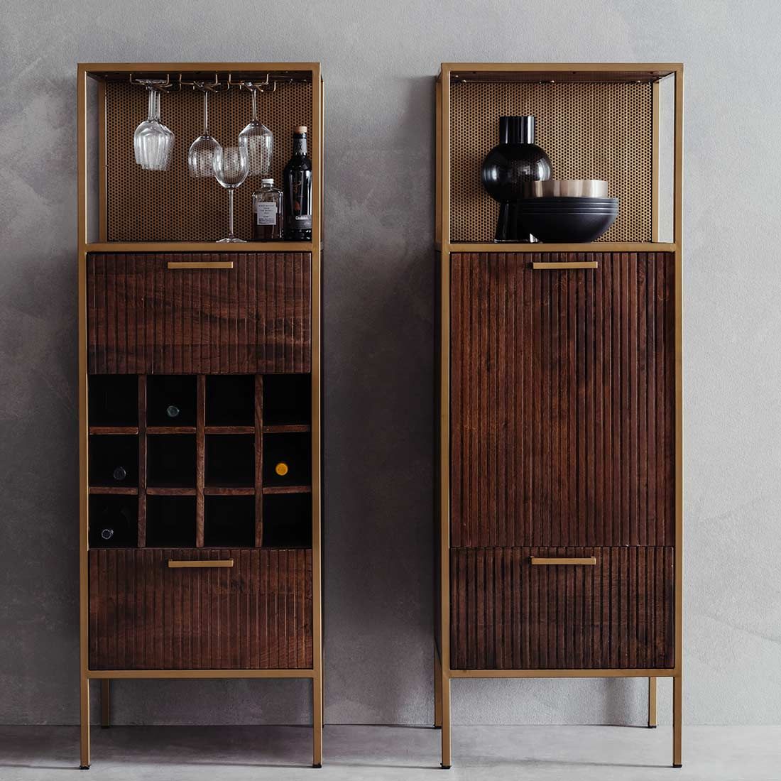 Carla & Marge Golden Grace Hochschrank 56,5x42x164,5cm