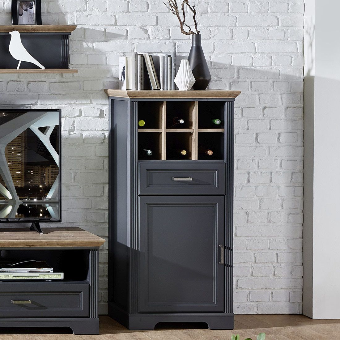 Innostyle Jasmin Highboard 66x42x136cm