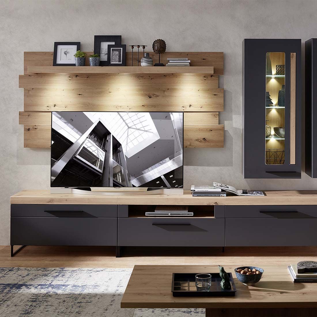 Innostyle Loft Two Wandboard mit Beleuchtung 202x24x93cm