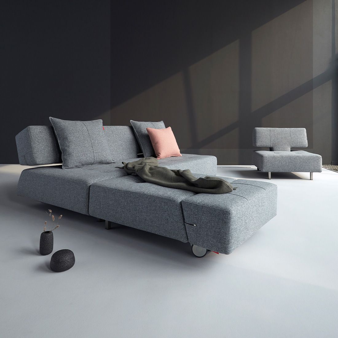 INNOVATION Long Horn Sessel 565 85x93x74cm