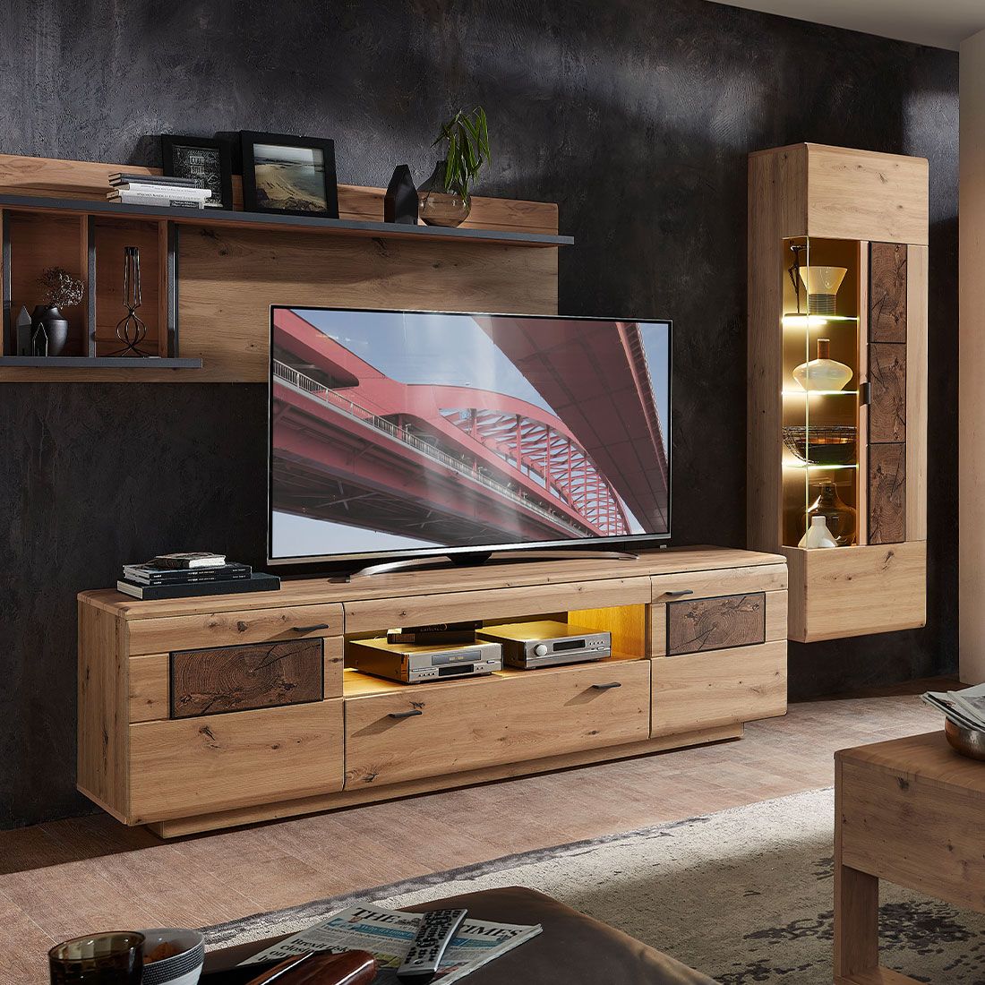 Wohnconcept Madera II Hängevitrine 52x37x169cm