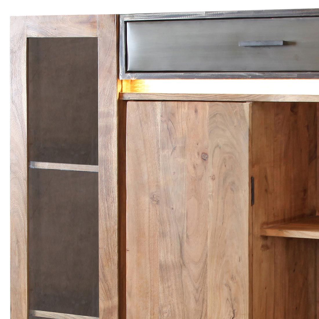 Wolf Möbel Stadium Highboard mit Beleuchtung 145x40x140cm