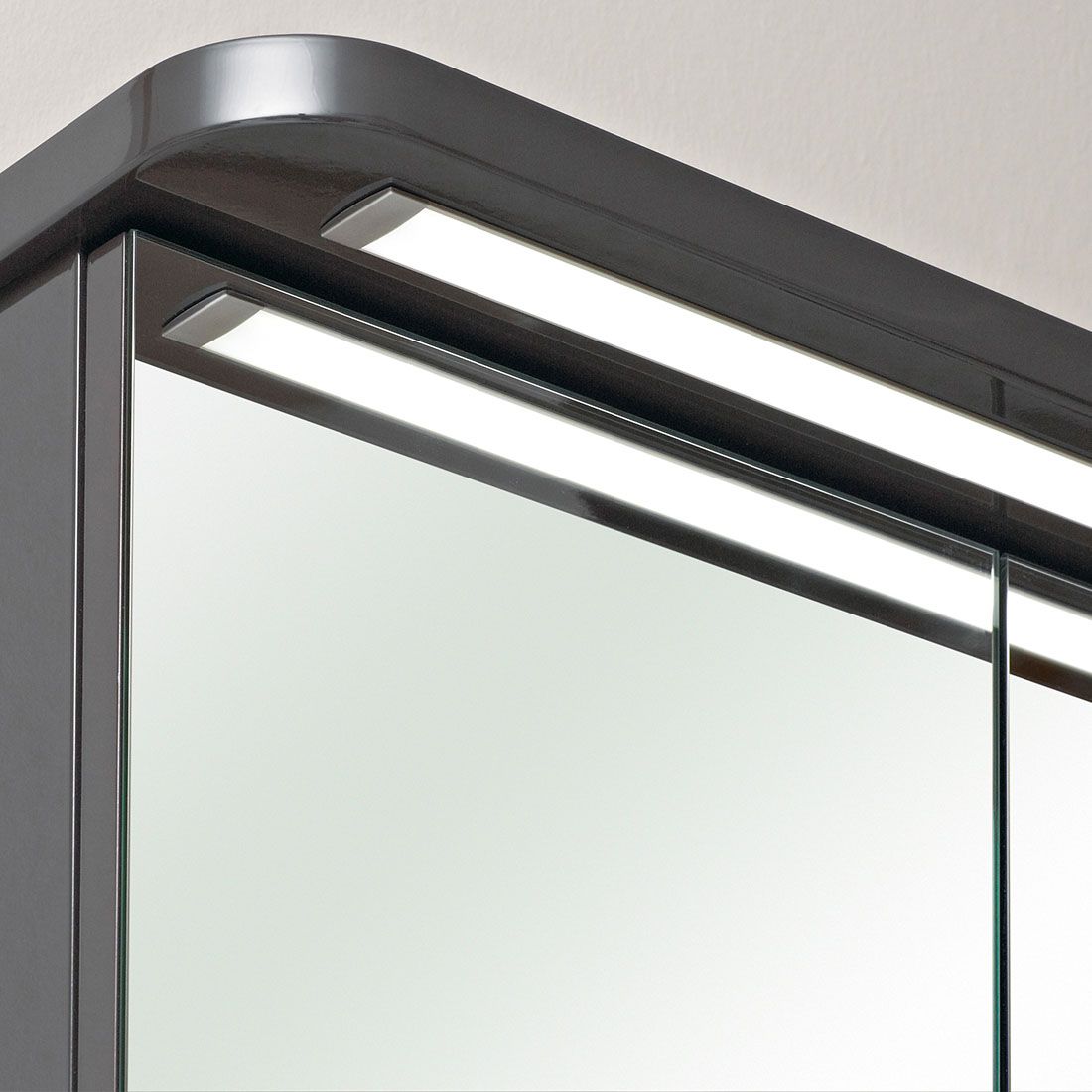 Pelipal Fokus 4005 Spiegelschrank mit LED-Beleuchtung 90x17x72,2cm